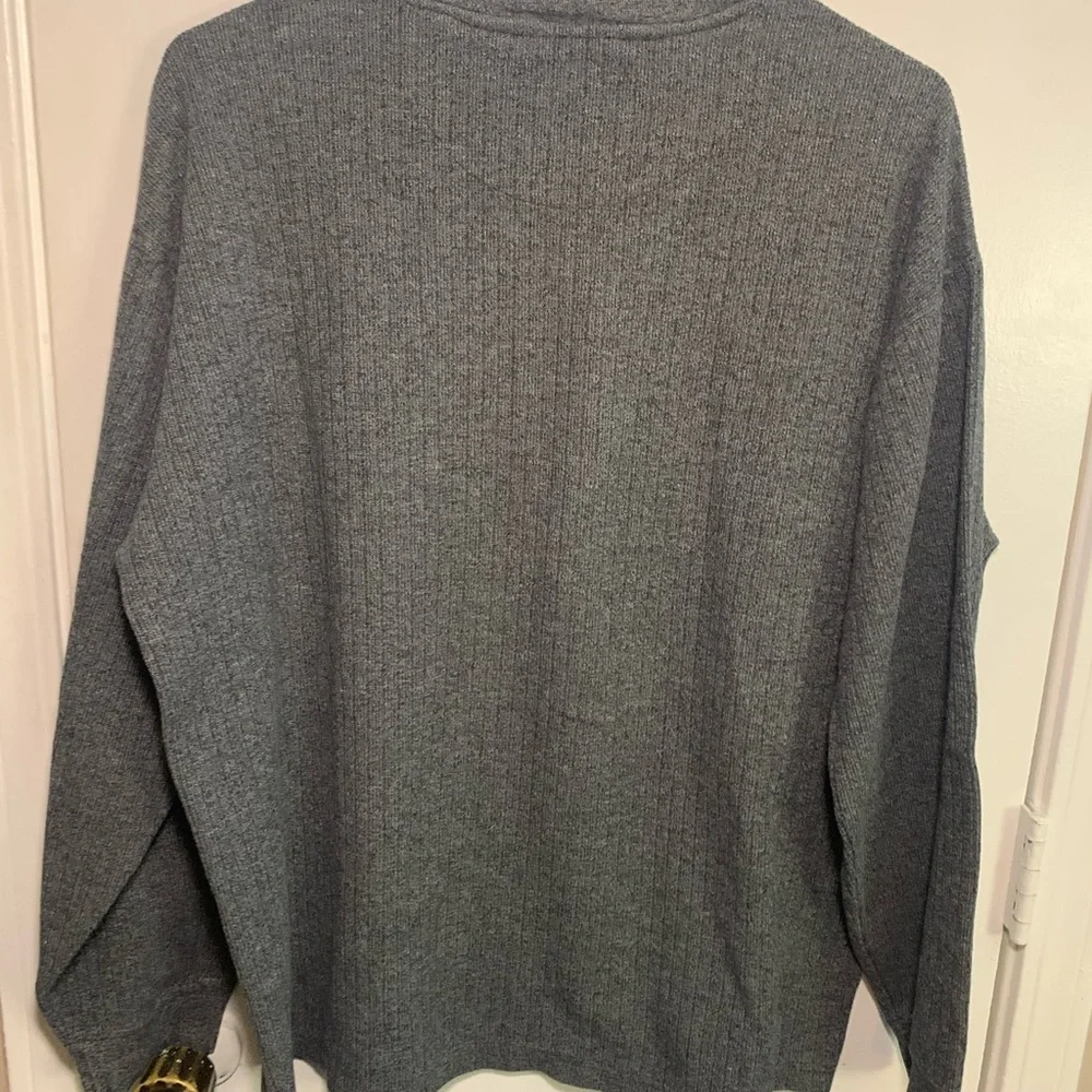 The Great Plains Clothing Co Gray V Neck Pullover Sweater Men's Medium
